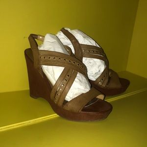 Madison Camel colored Platforms